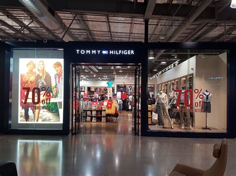 tommy hilfiger dfo essendon.